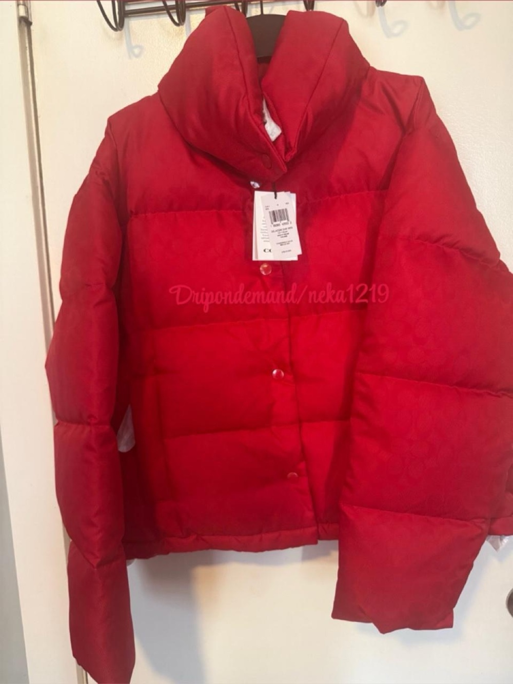 Coach Signature Jacquard Short Puffer In Recycled Polyamide - Picture 3 of 11